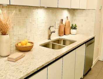 Comfortable 2BR Basement Suite | Great Location 3