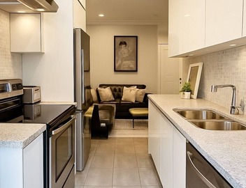 Comfortable 2BR Basement Suite | Great Location 5