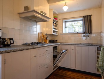 Comfortable and cozy cottage on farm 3