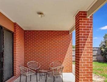 Comfortable and tranquil space for holiday stay-over. 30 Min - Melb Airport! 5