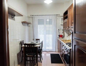 Comfortable apartment near the subway station 3