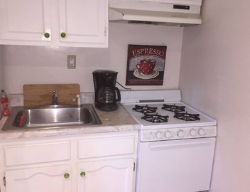 Comfortable Beverly Hills Town House 3