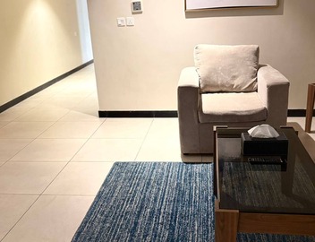 Comfortable hotel in beautiful Jeddah with refreshing AC 5