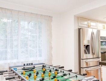 Comfortable & Spacious 4BR Upper Unit 4