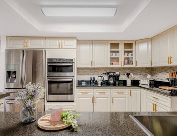 Comfortable & Spacious 4BR Upper Unit 5