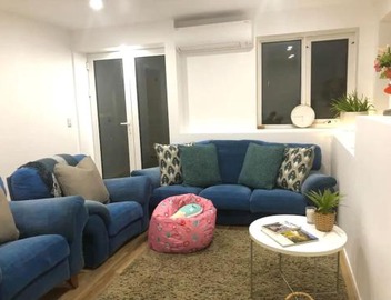Comfy fully contained 2 bedroom home 5