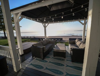 Compass Rose | Historic Oneida Lakefront Condo 4 2