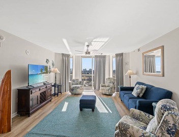 Completely Renovated Condo in Barefoot Golf Resort + Free Attraction Tickets! 4