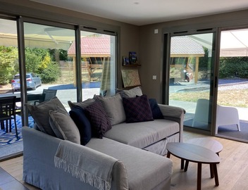 Completely renovated 1-bedroom studio with private parking 5