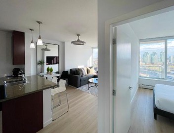 Condo Downtown Vancouver - Near Rogers Arena & BC Place w Parking 4