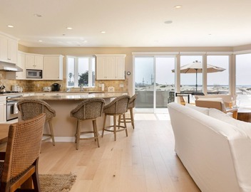 Contemporary Beach Getaway with Expansive Views 2