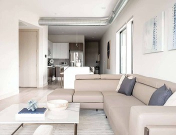 Contemporary Condo | Grill + Balcony | Tesoro 3
