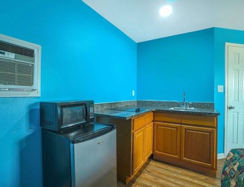 Corpus Christi Tx|King Bed 4