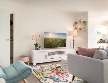 Cosy 2-Bed Apartment in the Heart of Strathfield 4