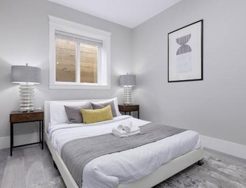 Cosy 2-Bed Basement Suite in Quiet Neighbourhood 3