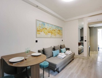 Cosy apartment with balcony - 2BR/6P- La Roquette 5