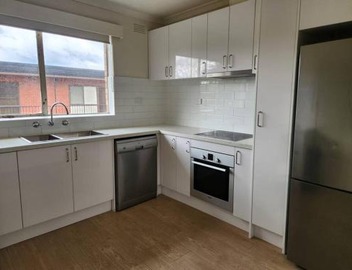 Cosy & Convenient Williamstown 3