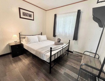 Cottage 2 -1 Bedroom cottage at Katawoda Cottages 4