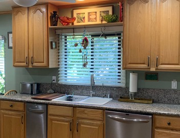 COUPLES OR SINGLE FAMILY ONLY/%100 refund at all times if not happy 4