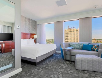 Courtyard by Marriott Amarillo Downtown 4