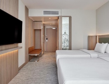 Courtyard by Marriott Berlin City Center 2