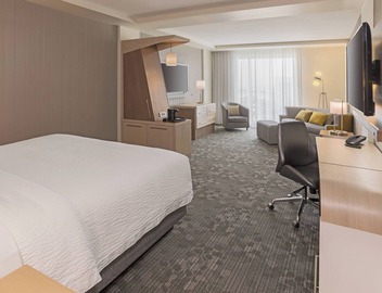 Courtyard by Marriott Burlington 3