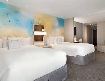 Courtyard by Marriott Toronto Mississauga/West 2