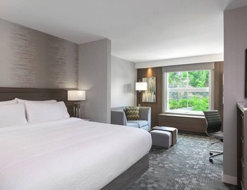 Courtyard by Marriott Edgewater NYC Area 3