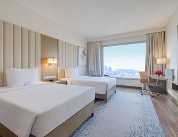 Courtyard by Marriott Gurugram Downtown 4