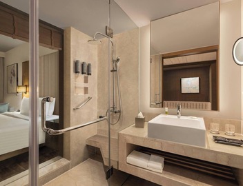 Courtyard by Marriott Gurugram Downtown 5