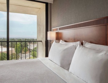 Courtyard by Marriott Los Angeles Pasadena/Monrovia 3