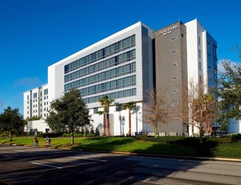 Courtyard by Marriott Orlando Lake Nona 3