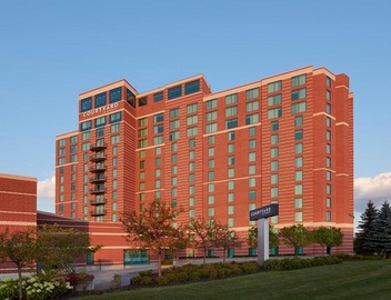Courtyard by Marriott Ottawa East 2