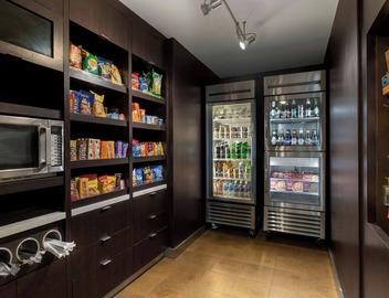 Courtyard by Marriott Pittsburgh Airport 5