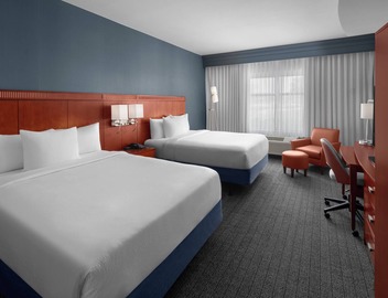 Courtyard by Marriott Santa Clarita Valencia 3