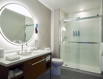 Courtyard by Marriott Santa Barbara Downtown 5