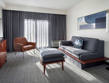 Courtyard by Marriott Silver Spring North/White Oak 3