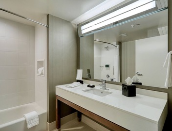 Courtyard by Marriott Southington 4