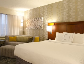 Courtyard by Marriott Waterbury Downtown 4
