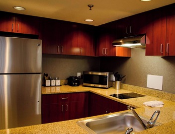 Courtyard by Marriott Waterbury Downtown 5