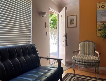 Cozy 1 Bedroom Condo with WiFi, AC in superb Santa Monica 4