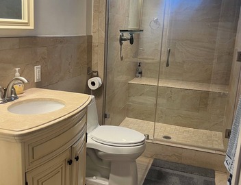 Cozy 1-bedroom studio in charming Los Angeles with AC 5