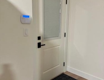 Cozy 2 Bedroom Suite in Burnaby 4
