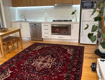 Cozy 2BDR Ivanhoe Unit with Modern Amenities 4