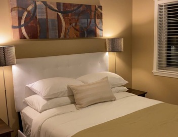 Cozy 3 bedroom Condo on 2nd/Top floor 5