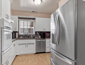 Cozy 3b2b Single house with AC in Monrovia w/backyard patio 5