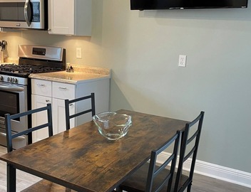 Cozy and Private1-bedroom guesthouse in Metairie with WiFi and other amenities 3