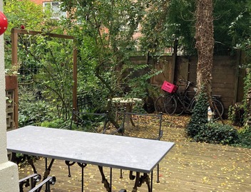 Cozy and Stylish Apt with garden in city center. 5