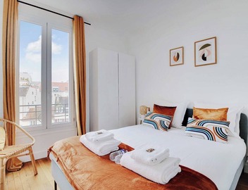 Cozy Apartment 2Bdr/4P - in the Heart of Suresnes 5