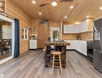 Cozy Georgian Bay Cottage 3